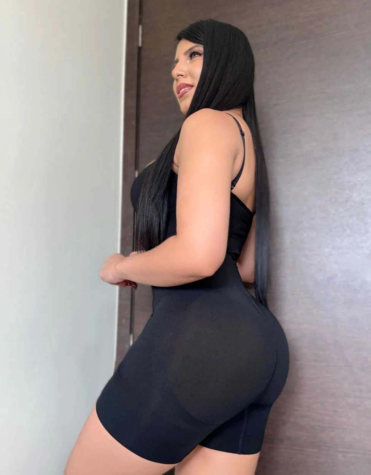 BODY EFECTO FAJA DE COMPRESIÓN / Estilizador