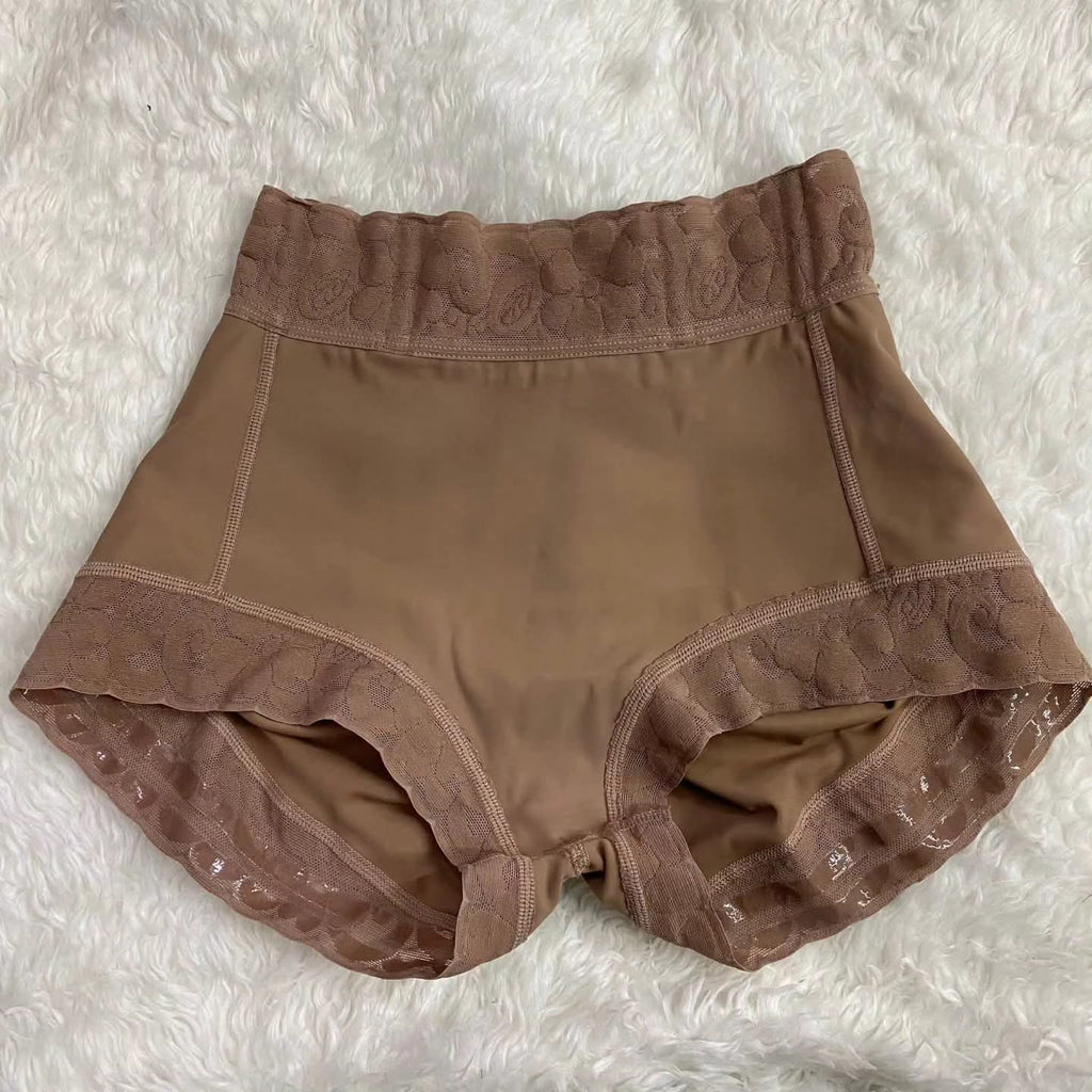 PANTY MOLDEADOR CACHETERO / realce natural