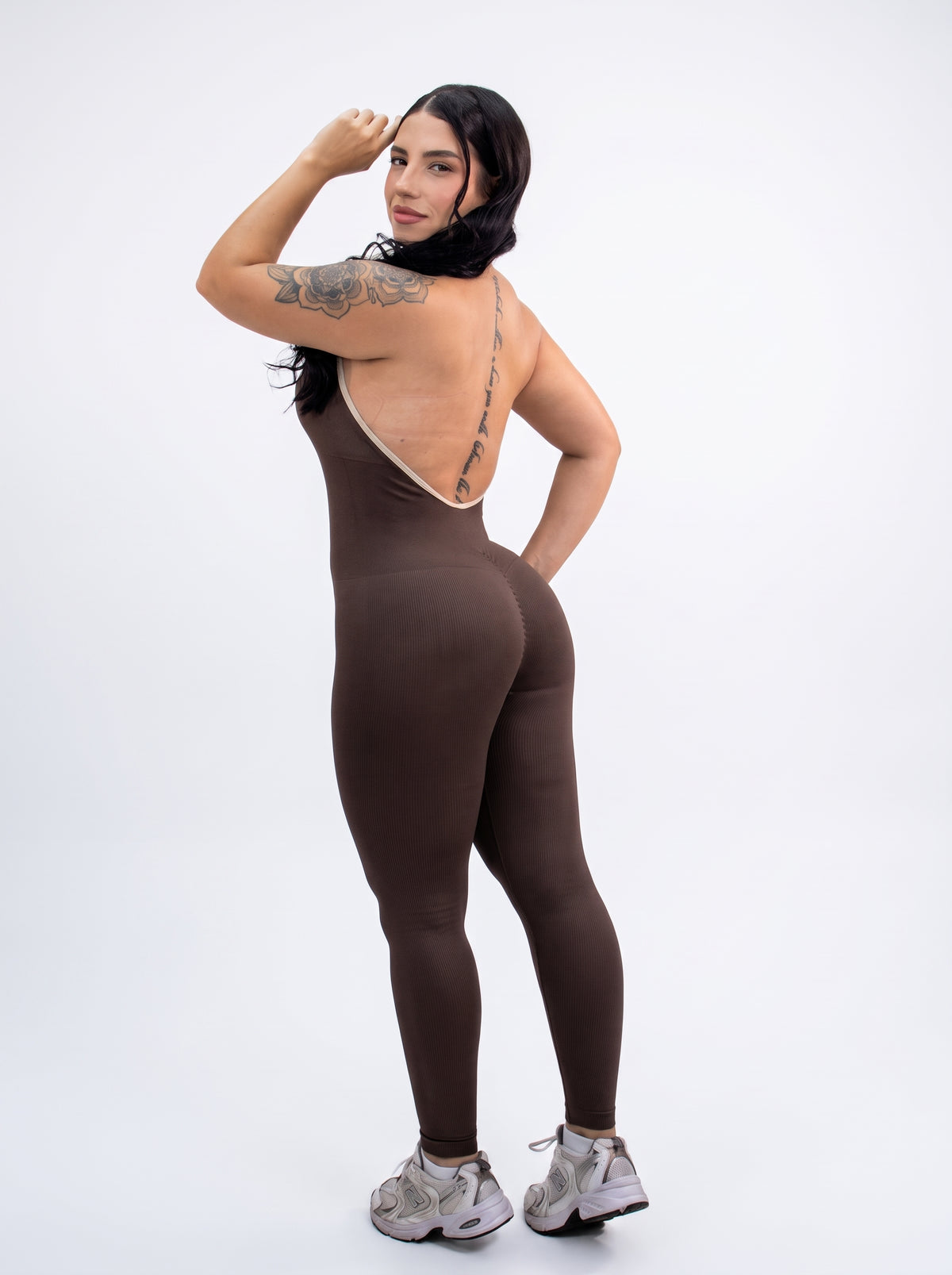BODY ESPALDA DESCUBIERTA/ ajuste seamless y silueta definida